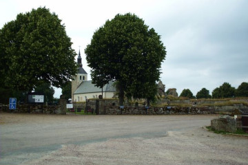 22 Klosterruinen und Kirche Gudhem